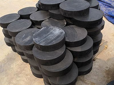 临澧县板式橡胶支座由若干层橡胶片与薄钢板经加压硫化